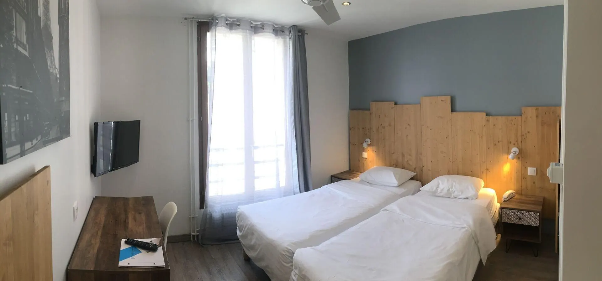 פריז Hotel Du Maine 2*,