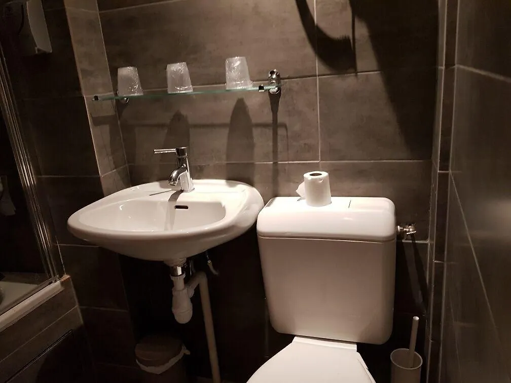 Hotel Du Maine Paris