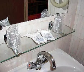 פריז Hotel Du Maine