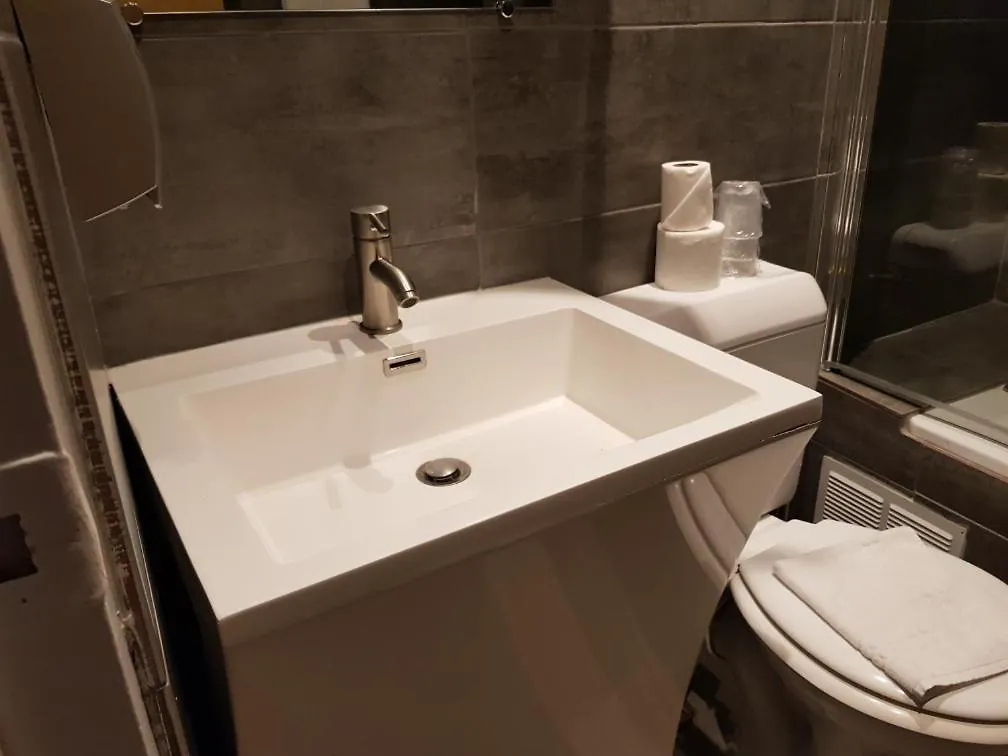 Hotel Du Maine Paris